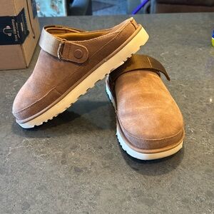 Ugg mules